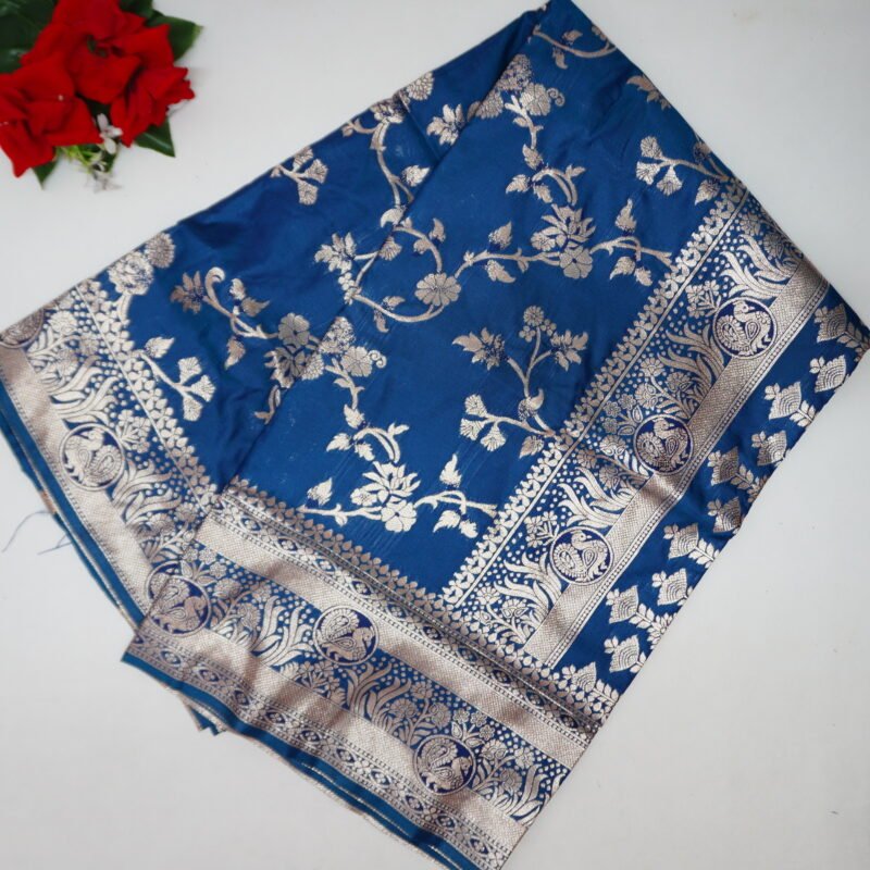 Apsara Pattu With Silver Zarry Sarees-MB521(901) - Image 2