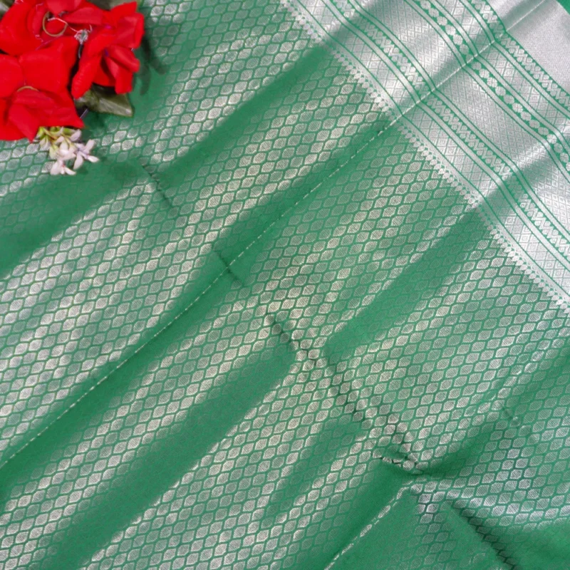 Light Weight Kanchi pattu Budget Sarees-MB205 - Image 4